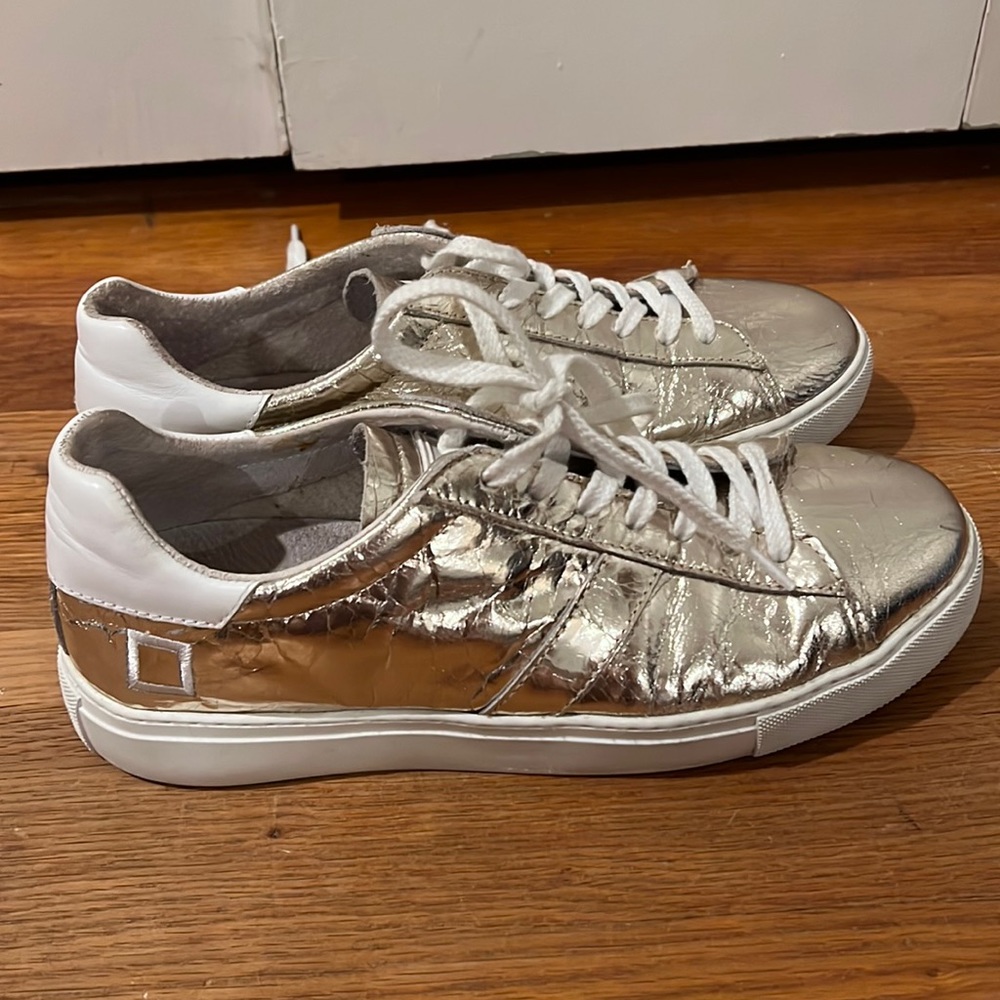 DATE Gold Base Sneakers